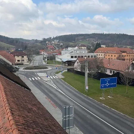 Nad Bednarstvim S Drevenou Virivou Vanou Daire Vlachovice